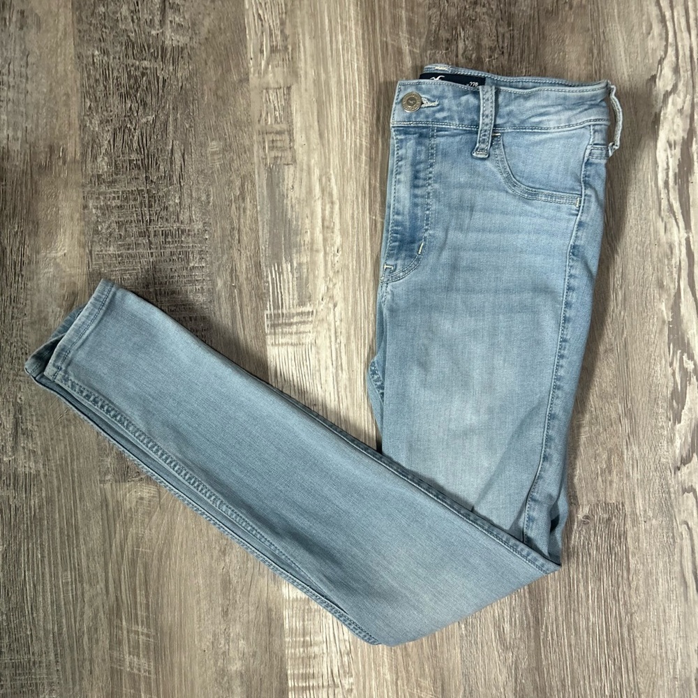 Hollister 4R Skinny Light Wash